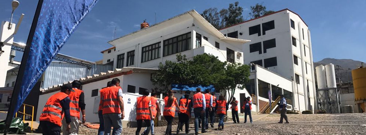 Autoridades de Cochabamba visitan cervecería  Taquiña y verifican sus procesos productivos