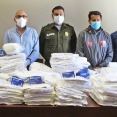 CBN donó al departamento de Tarija trajes de bioseguridad hechos en Bolivia