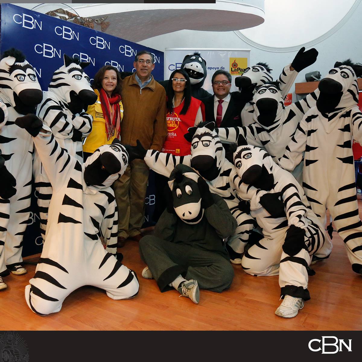 El GAMLP y la CBN se unen para capacitar sobre consumo responsable a folcloristas del Gran Poder 