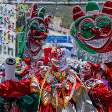 El ch’uta y la cholita paceña despiden al Pepino y reafirman su identidad boliviana
