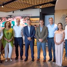 140 años de CBN: Los líderes globales de AB InBev 
y Ambev ratifican su apuesta por Bolivia