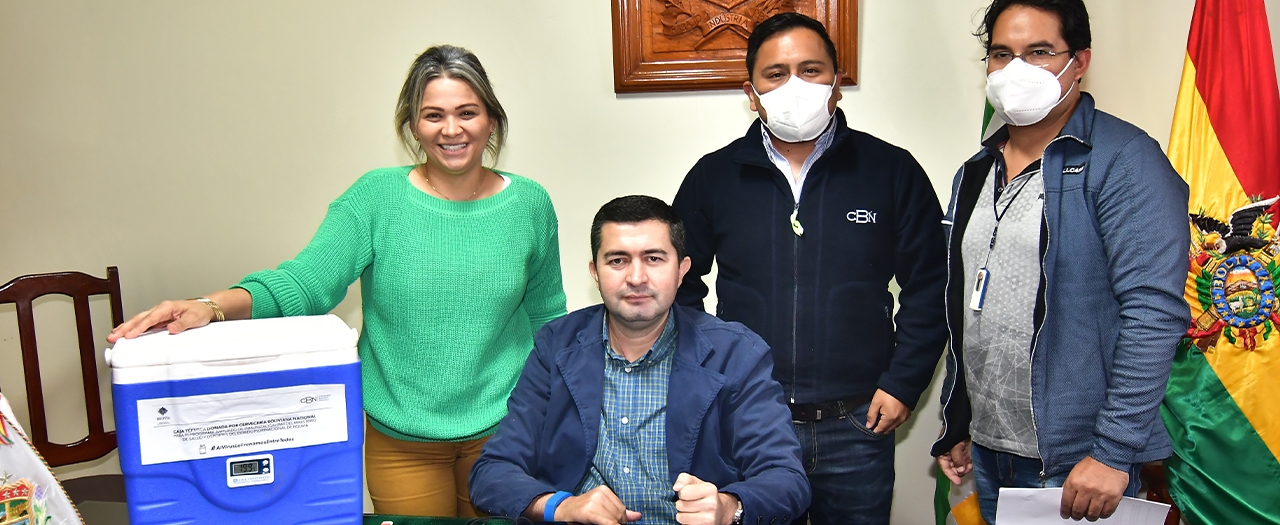 CBN continúa con su apoyo a la campaña de vacunación contra el COVID-19 con la donación de 20 conservadores de frío a la gobernación de Pando