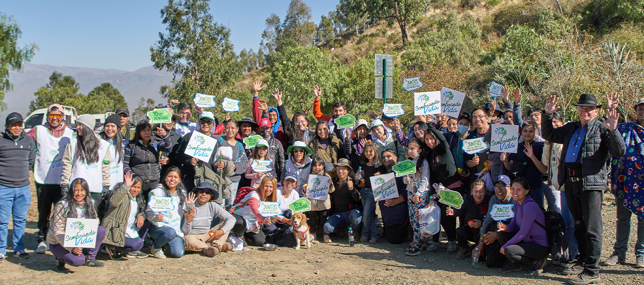 CBN vuelve a movilizar a la población de Cochabamba para dar continuidad a la campaña “Sembrando Vida”