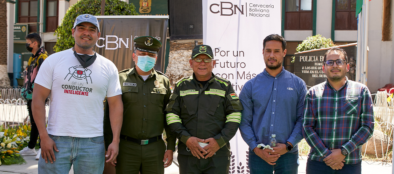 CBN, y el Comando Policial del Valle bajo de Cochabamba difunden mensajes sobre Consumo Inteligente