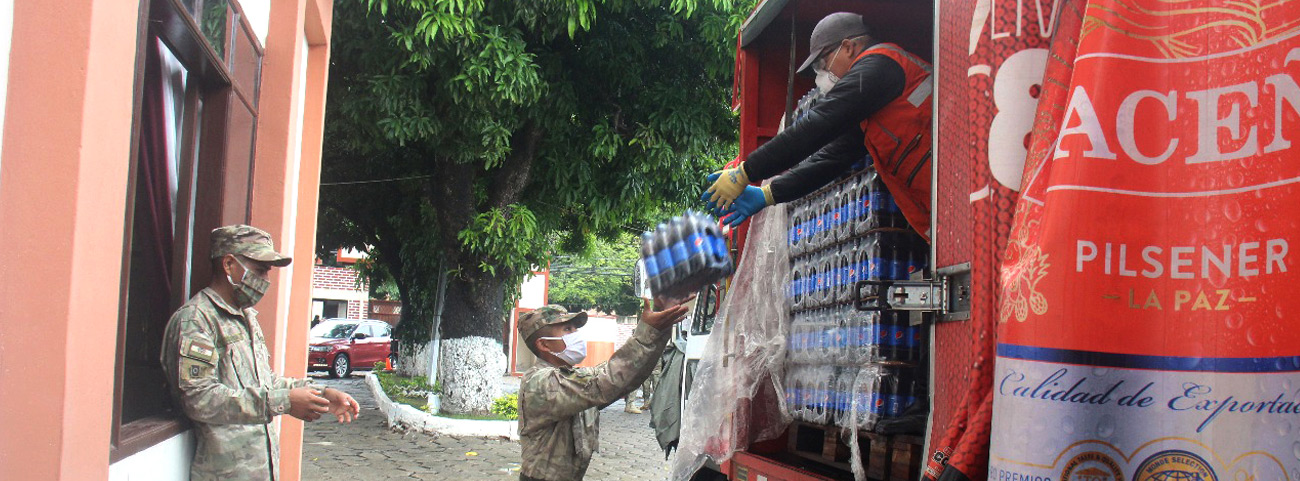 CBN y PepsiCo entregan gaseosas a instituciones de primera línea de Bolivia