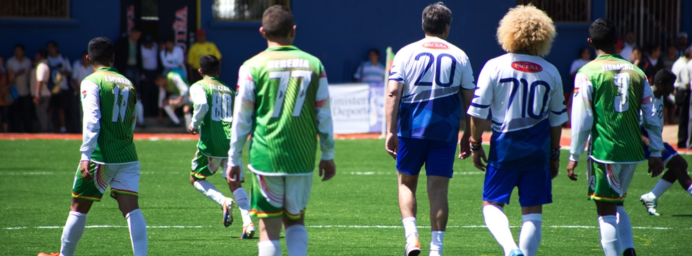 Evo Morales, Pibe Valderrama y CBN inauguraron cancha alterna en el Estadio Félix Capriles