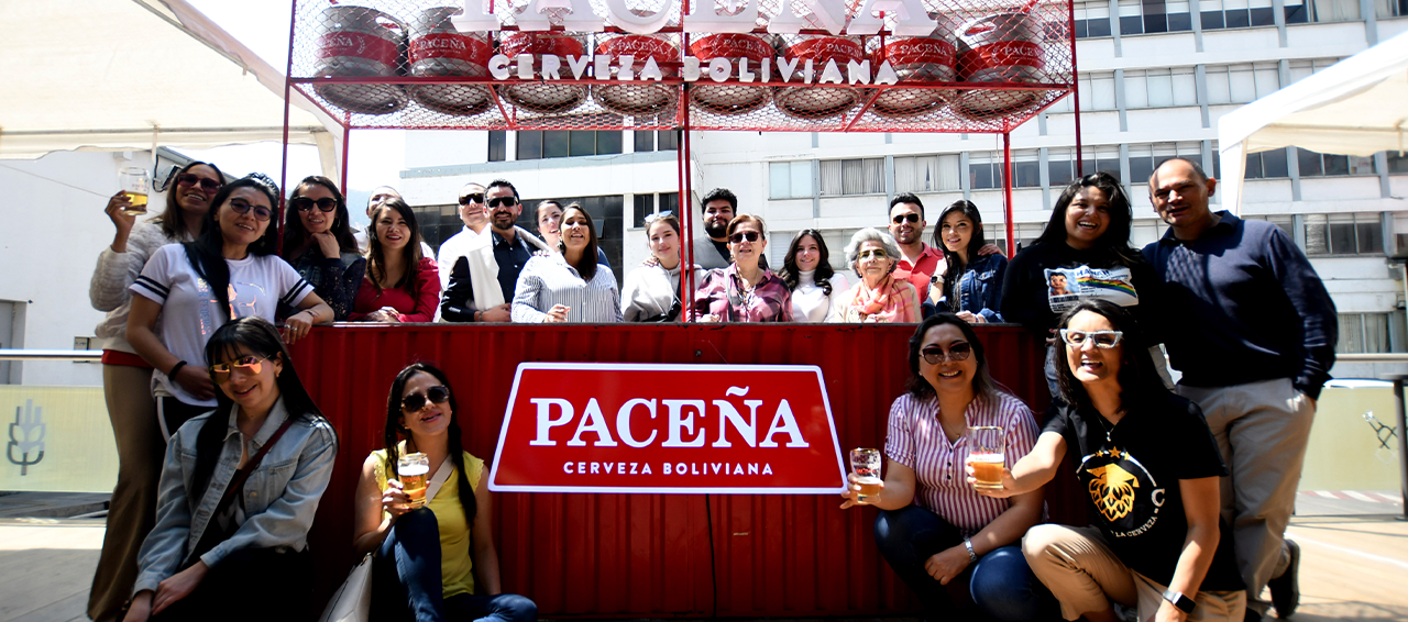 La cervecería histórica de Paceña fue la primera parada del tour de comida boliviana de Buen Provecho